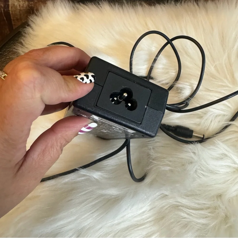Zebra FSP060-RPBA AC Adapter 20V 3A 60W Power Supply P1028888-001 No Power Cord
